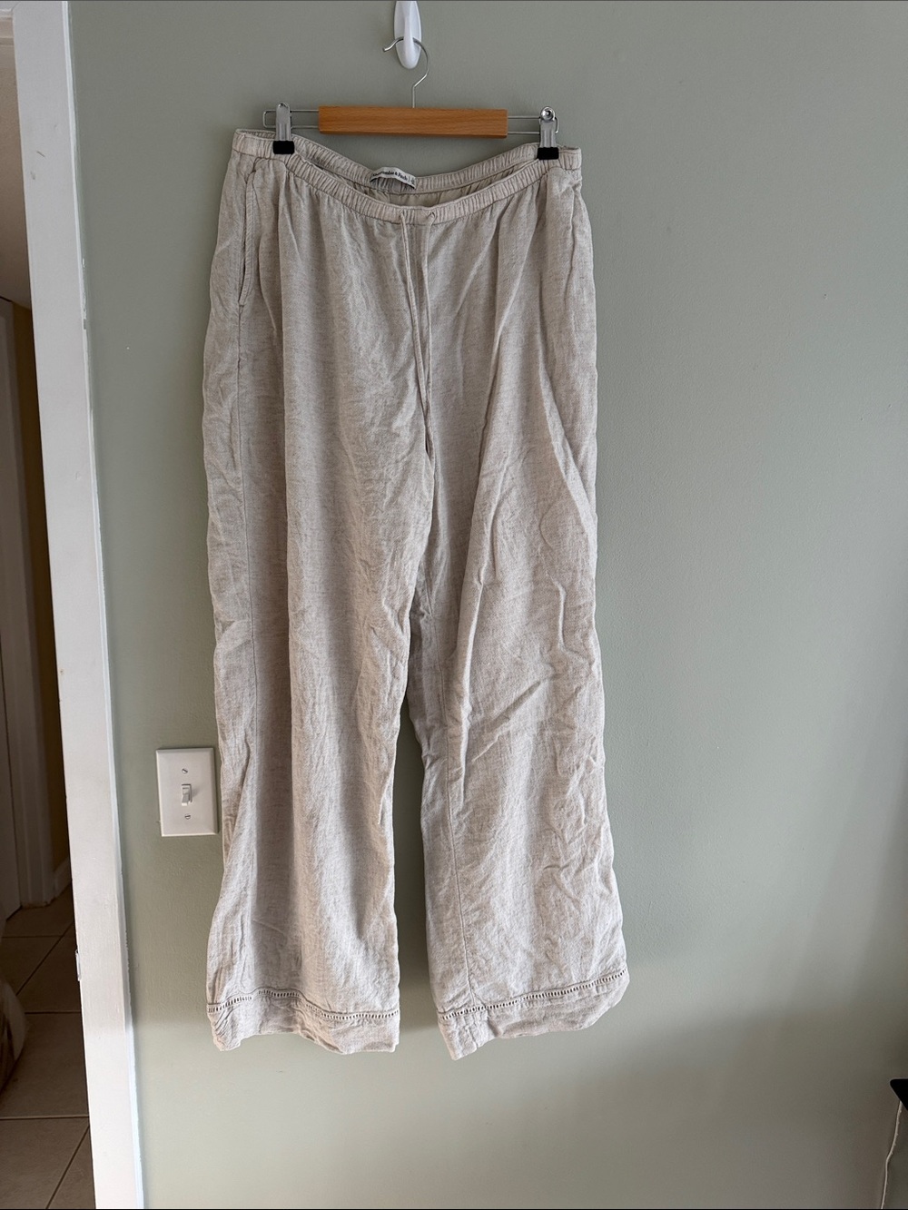 Abercrombie and fitch linen pants